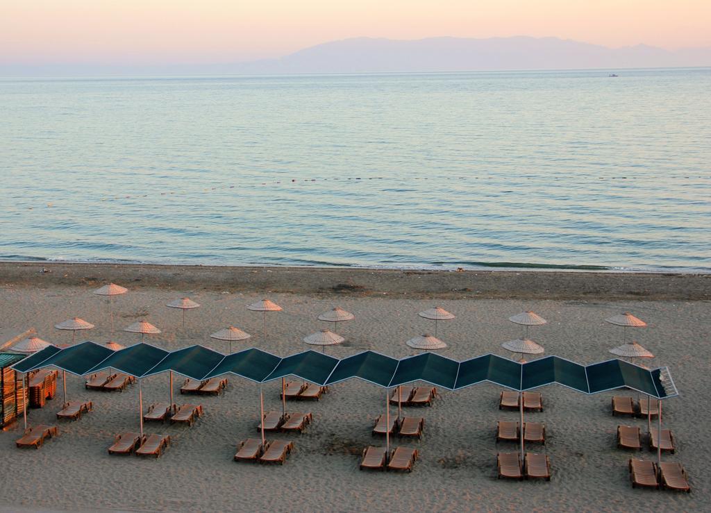 Gumuldur Mavi Deniz Hotel Exterior foto